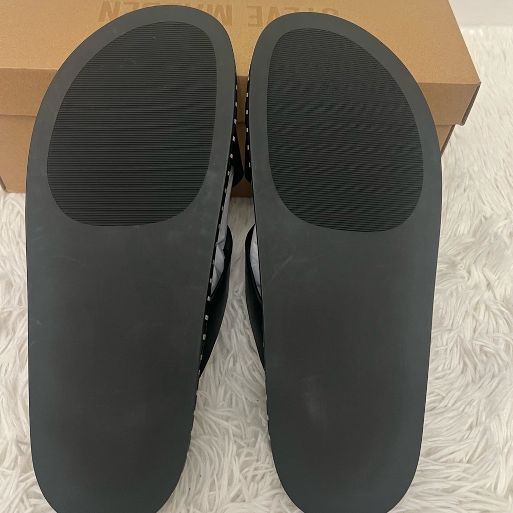 Steve Madden Black Viena Slide Sandal - Picture 8 of 12